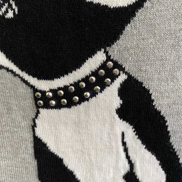 Apt. 9 Size Large Gray Sweater with Dog - Picture 5 of 7